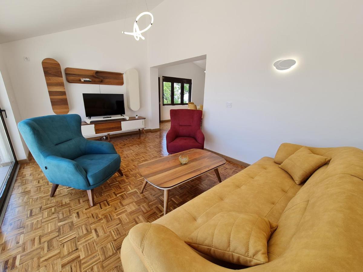 Luxury Penthouse With Panoramic View Apartment Ulcinj Ngoại thất bức ảnh