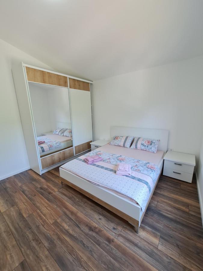 Luxury Penthouse With Panoramic View Apartment Ulcinj Ngoại thất bức ảnh